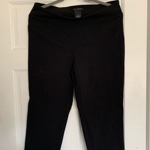 Women’s Dress Capris